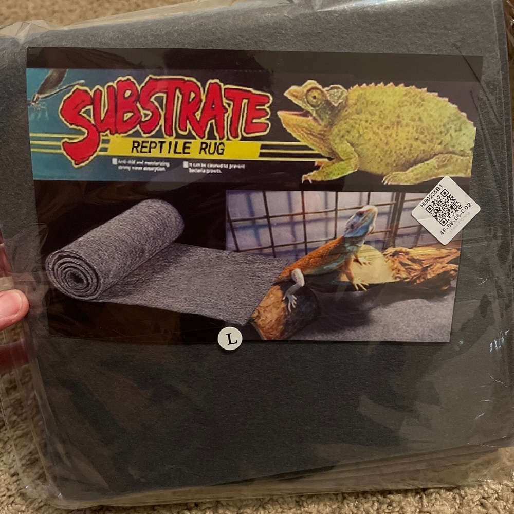Large grey reptile carpet